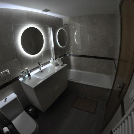 Vigo Irmandinos Apartment Екстериор снимка