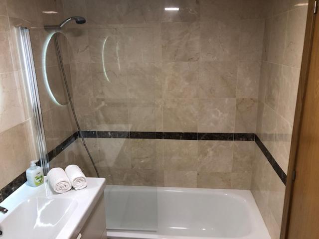 Vigo Irmandinos Apartment Екстериор снимка